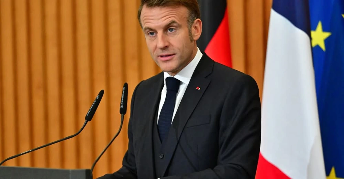 Macron: Franța va trimite noi rachete „interceptoare” la Kiev, după atacul asupra centrului comercial din Kryvyi Rih