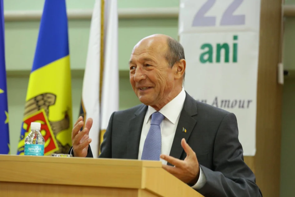 Traian Băsescu își nuanțează criticile și îl laudă pe Ilie Bolojan: „A făcut bine cu reducerea de cheltuieli”. Ce spune despre Nicușor Dan