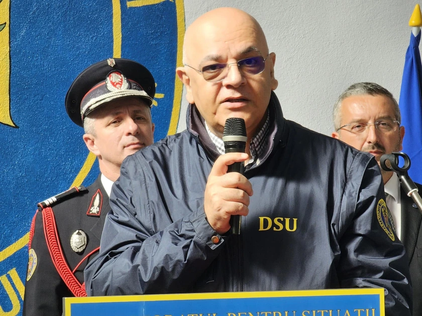 Caniculă în România: recomandările lui Raed Arafat, intervalul 11:00–18:00 și când trebuie sunat la 112