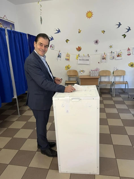Ludovic Orban, atac la Adrian Veștea în disputa din PNL: „A ajuns să se milogească de mână cu Neacșu”