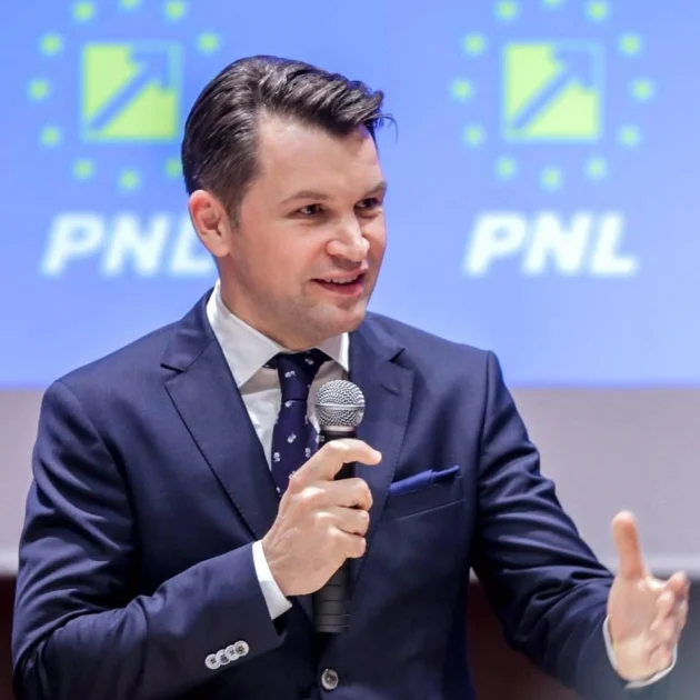 Ionuț Stroe atacă reacția conducerii PNL după demersurile în instanță: „Confundă voinţa proprie a lui Bolojan cu litera legii”