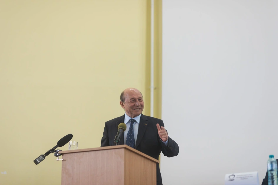 Traian Băsescu, despre „premierul surogat”: protocolul alianței și un candidat PNL „altul decât Bolojan”