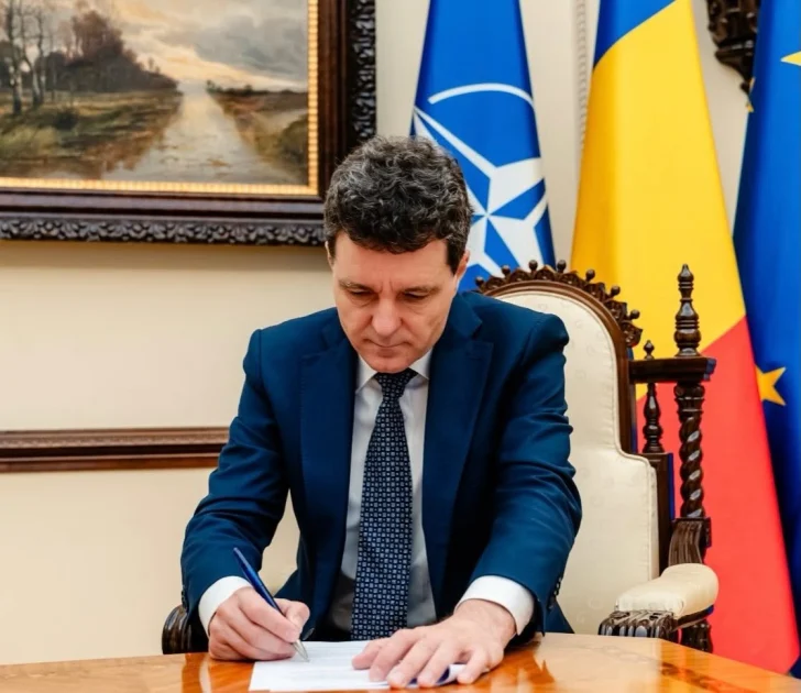 Nicușor Dan: „România se stabilizează financiar și va fi mai bine”. Ce a spus despre euro și legile PNRR
