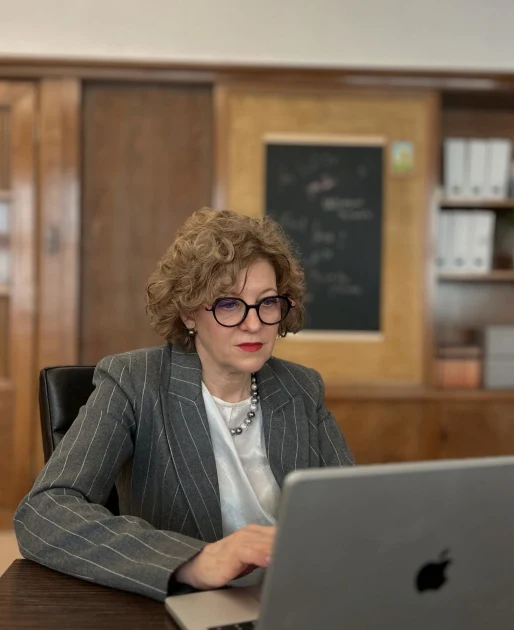 Oana Gheorghiu: patru planuri de restructurare avizate la AAAS în martie 2026 ar fi „textual identice”