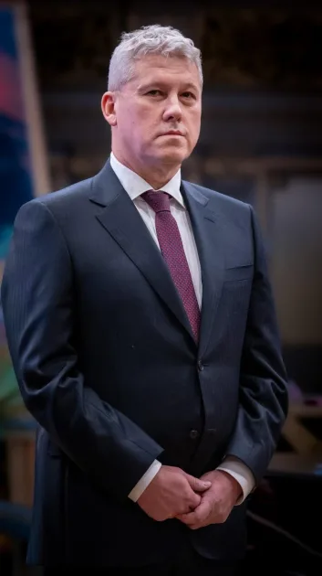 Predoiu propune „guvern Veștea” și refacerea Coaliției până în iunie 2027: PNL ar urma să treacă apoi în opoziție