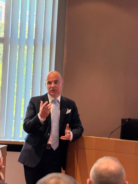 Rareș Bogdan, atac la Ilie Bolojan: „a îngropat economia României” și „nu cred că a citit trei cărți în viața lui”