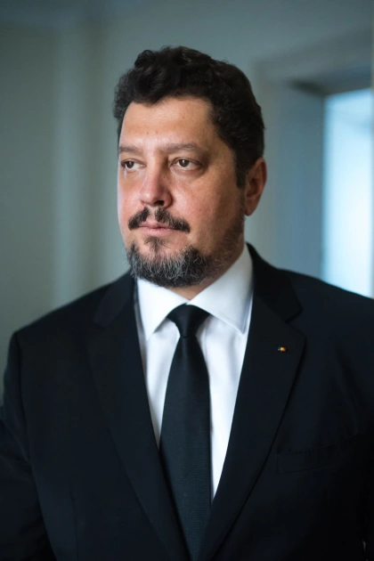 CNA a decis eliminarea a 35 de clipuri despre apa din fântâni; între ele, un video al eurodeputatului Claudiu Târziu