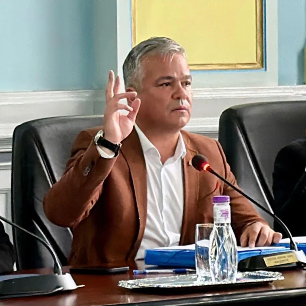 Cine este Adrian Veștea, desemnat de Nicușor Dan pentru funcția de prim-ministru