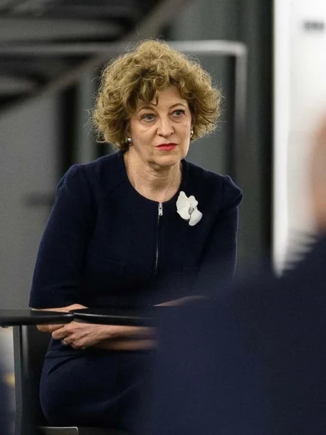 Oana Gheorghiu critică PSD: „Se comportă precum copiii din curtea școlii care fac bullying”. Când invocă anticipatele