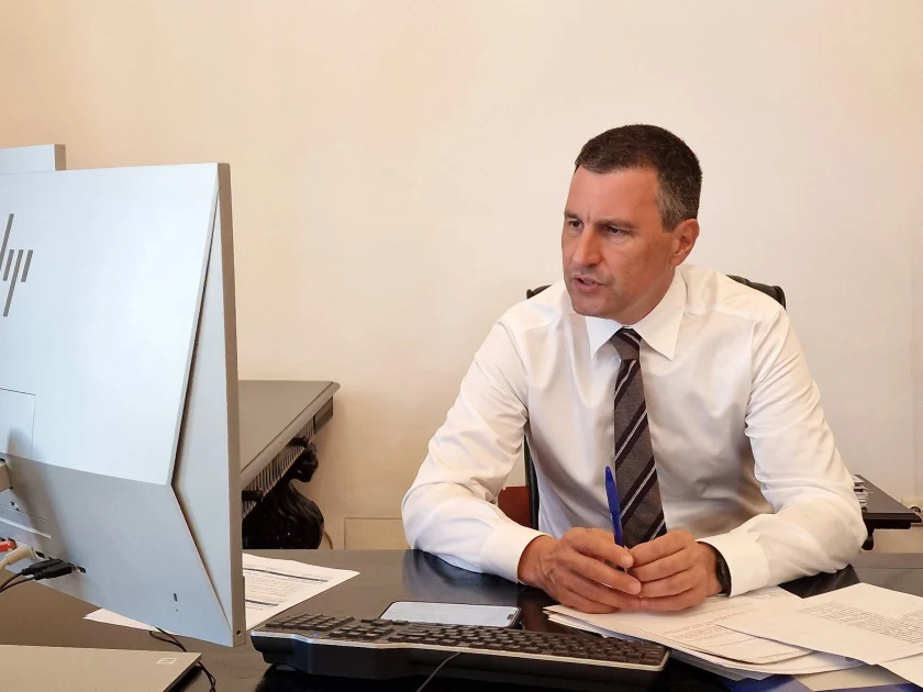 Tanczos Barna, după discuțiile cu Olivér Várhelyi la Bruxelles: CE „a pierdut încrederea” în controlul bolilor la ovine și caprine
