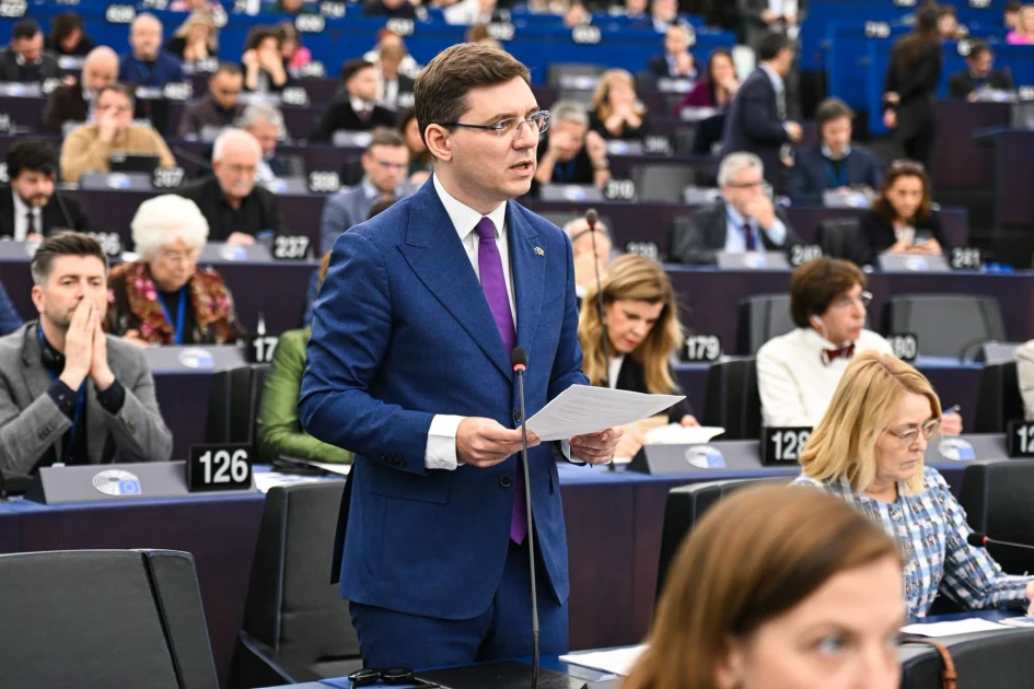 Victor Negrescu (PSD): „România are nevoie în prezent de un suveranism european”. Ce a spus despre criza politică și diaspora