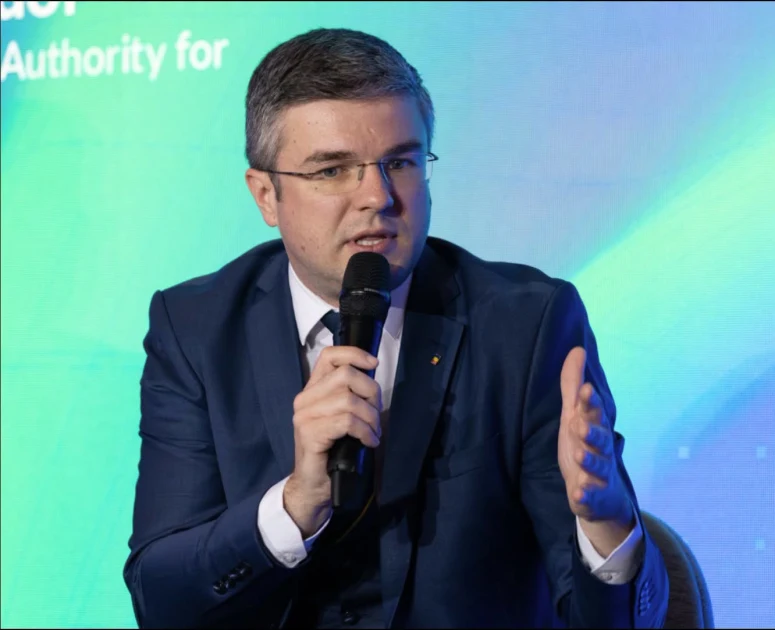 Irineu Darău (USR), despre întâlnirea Bolojan – Tănăsescu: „În clădirea Parlamentului nu poți să ascunzi vreo întâlnire”