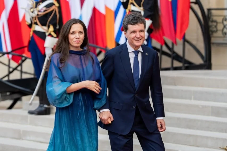 Nicușor Dan a publicat declarațiile de avere și de interese ale Mirabelei Grădinaru: bunuri, venituri și datorii