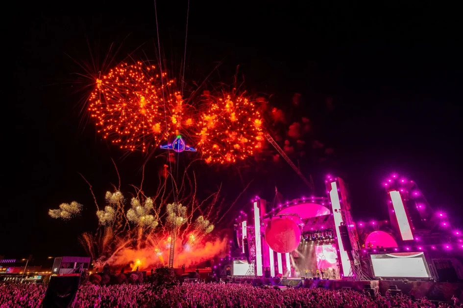 NIBIRU trece de 700.000 de vizitatori în două săptămâni: K-Pop Days și Family Fest, în program la Costinești