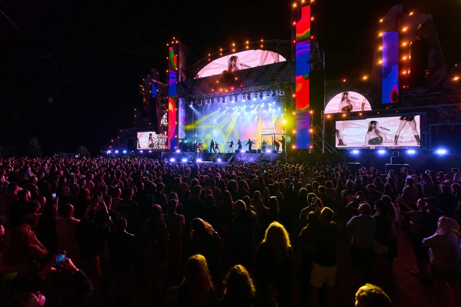 NIBIRU trece de 700.000 de vizitatori în două săptămâni: K-Pop Days și Family Fest, în program la Costinești