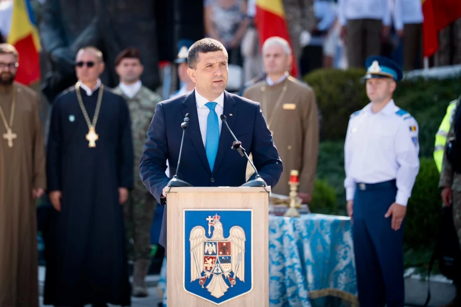 Radu Miruță: întârzierile „din vina infrastructurii”, măsurate pe fiecare tren și publicate lunar. Noile reguli pentru CFR SA