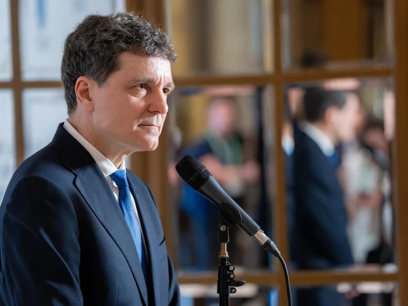 Nicușor Dan reia tema euro: „Există un acord de principiu al partidelor”. Legătura cu ratingul Moody’s
