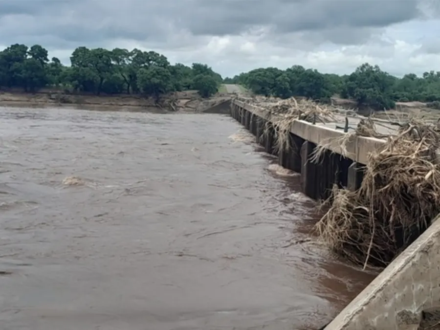 Inundații fără precedent în Africa de Sud: zeci de morți și zone izolate