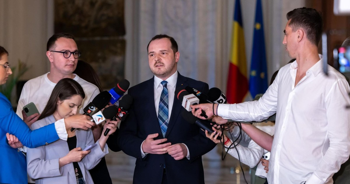Alexandru Rogobete cere politicienilor „un Guvern funcțional”: „Orgoliile mari au, mai tot timpul, mize mici”