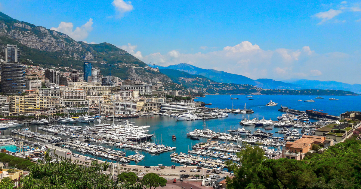 Un ucrainean a făcut o achiziție de 471 de milioane de euro în Monaco: apartament de lux pe cinci niveluri, în Mareterra