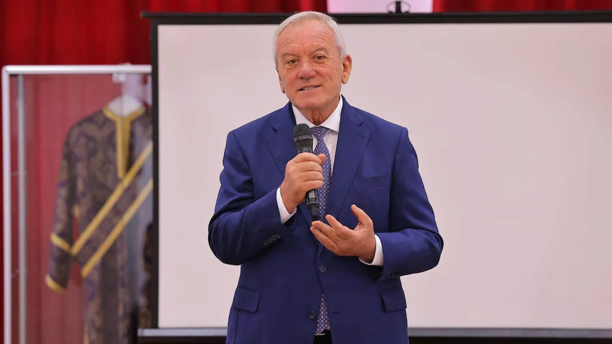 Constantin Toma le cere parlamentarilor PSD să voteze Guvernul Mureșan, contrar deciziei partidului