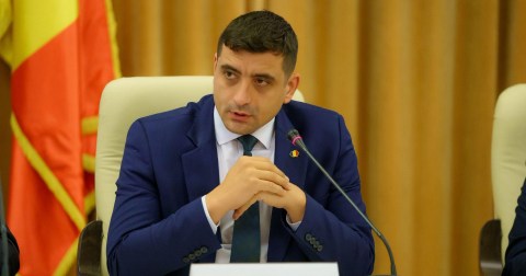 George Simion, apariție la hotelul reuniunii PSD din Timișoara: „Sunt naș la un botez”. Reacția lui Sorin Grindeanu