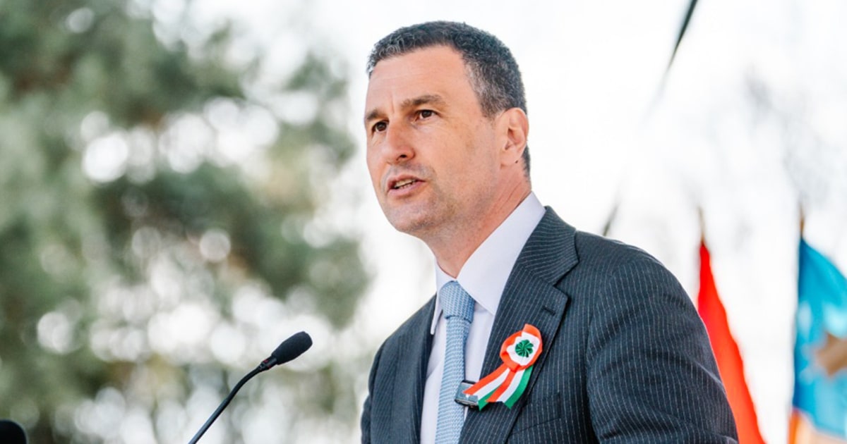 Tanczos Barna: măsurile din energie trebuie luate „cu maximă prudență”. Discuții despre plafonarea scumpirilor la carburanți