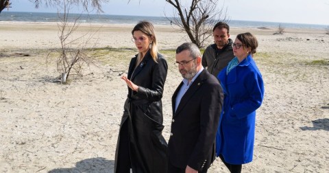 Diana Buzoianu: raport „ținut la sertar” indică peste 4.000 de construcții de pe litoral, suspectate de ilegalitate