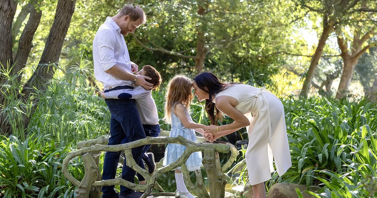 Harry și Meghan, „surprinși” după scrisoarea transmisă în numele regelui Charles despre statutul lor în Familia Regală