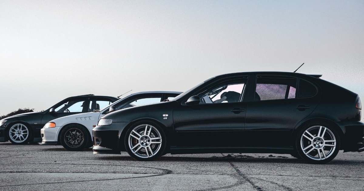 Rusia discută o lege care ar permite înmatricularea mașinilor căutate prin Interpol: reacții și avertismente în Germania