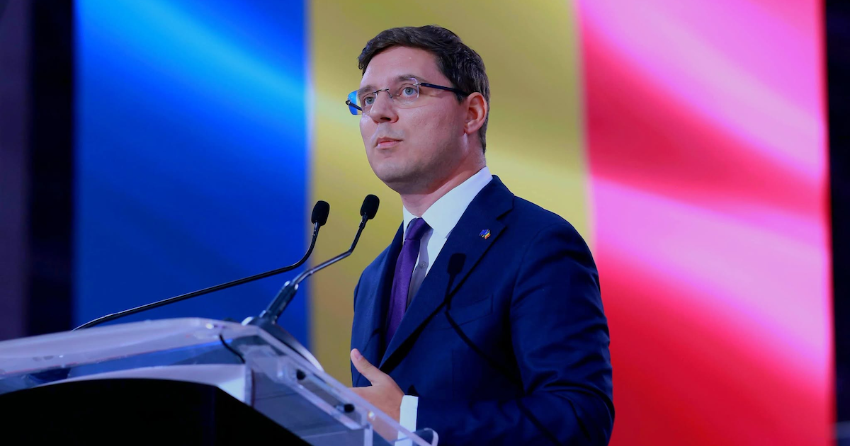 Victor Negrescu critică USR și Renew Europe: „Să mergi la Bruxelles pentru a cere sancționarea propriei țări”