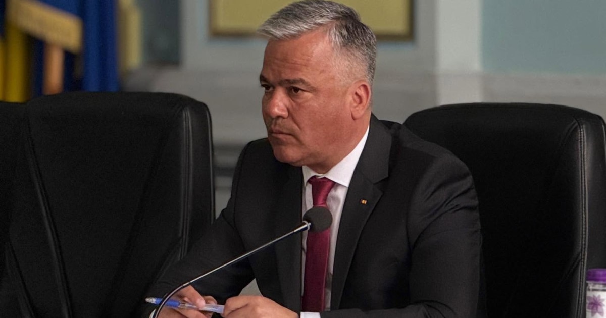 Adrian Veștea, desemnat premier: „Voi avea același program de guvernare cu Ilie Bolojan”. Ce a spus despre „peste 240 de voturi”