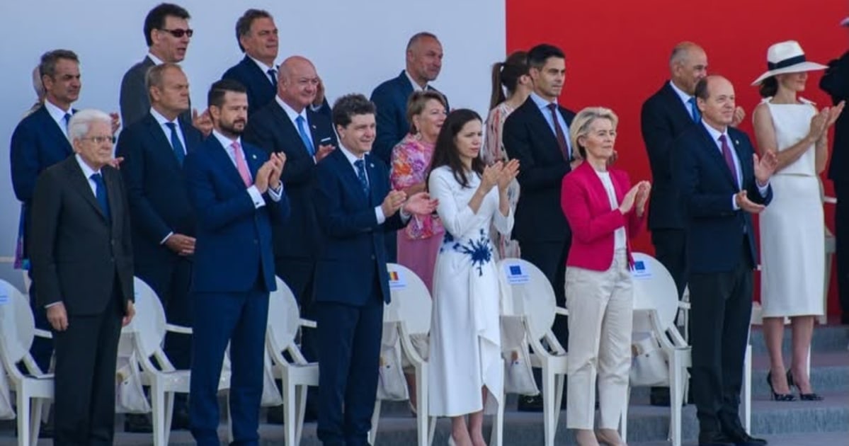 Nicușor Dan, la Paris, după parada de 14 iulie: „Avem cu Franța o legătură istorică”