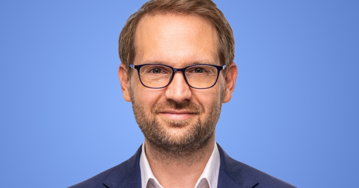 Dominic Fritz acuză Guvernul de „comunicare execrabilă” privind majorarea taxelor și impozitelor locale