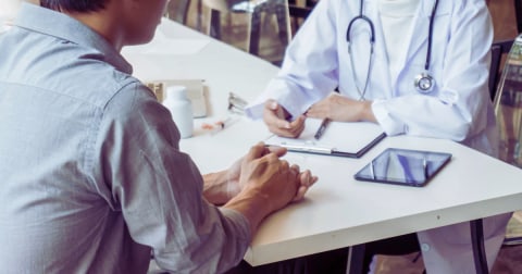 Angajații din spitale dau sistemului medical nota 4,85/10. Epuizare și intenție de plecare