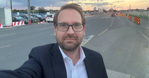 Biroul Național al USR îl păstrează pe Dominic Fritz la șefia partidului, după decizia definitivă a ÎCCJ în dosarul ANI