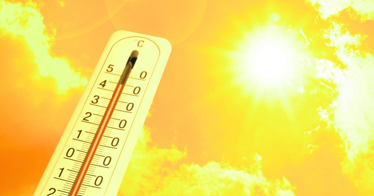 ANM: cod galben de caniculă până la 37°C, în 13 județe. Marți, ploi torențiale și vânt puternic