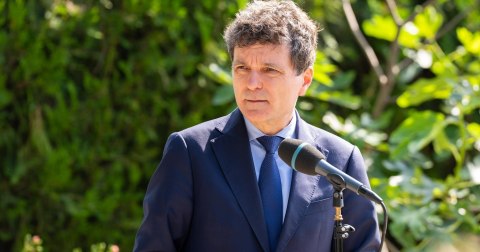 Nicușor Dan, la dana 78 din Portul Constanța, după explozia dronei: discuții cu pirotehniștii