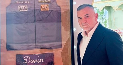 Leonard Doroftei scoate la licitație echipamentul din meciul cu Paul Spadafora: banii merg la Crucea Roșie Română