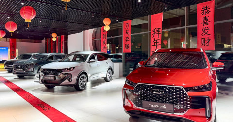 Chery caută fabrici în Europa: planul anunțat la Paris pentru a reduce impactul taxelor UE și a grăbi livrările