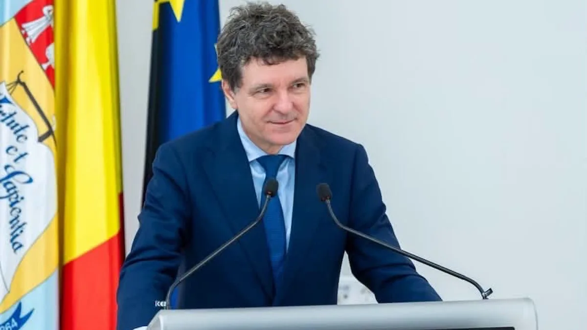 Nicușor Dan va cere un guvern fără AUR și respinge anticipatele. Argumentul rectificării bugetare