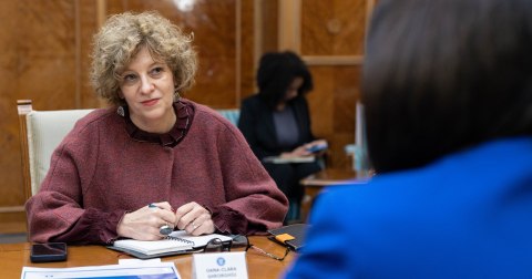 Guvernul pregătește o platformă anti-birocrație: ce se întâmplă cu sesizările trimise de cetățeni și funcționari