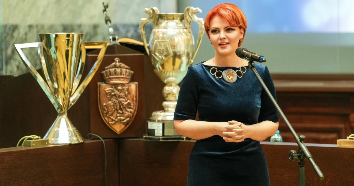 Olguța Vasilescu contestă „linia roșie” invocată de Pîslaru și cere spor unitar la fonduri europene: „20% la toți sau 40% la toți”