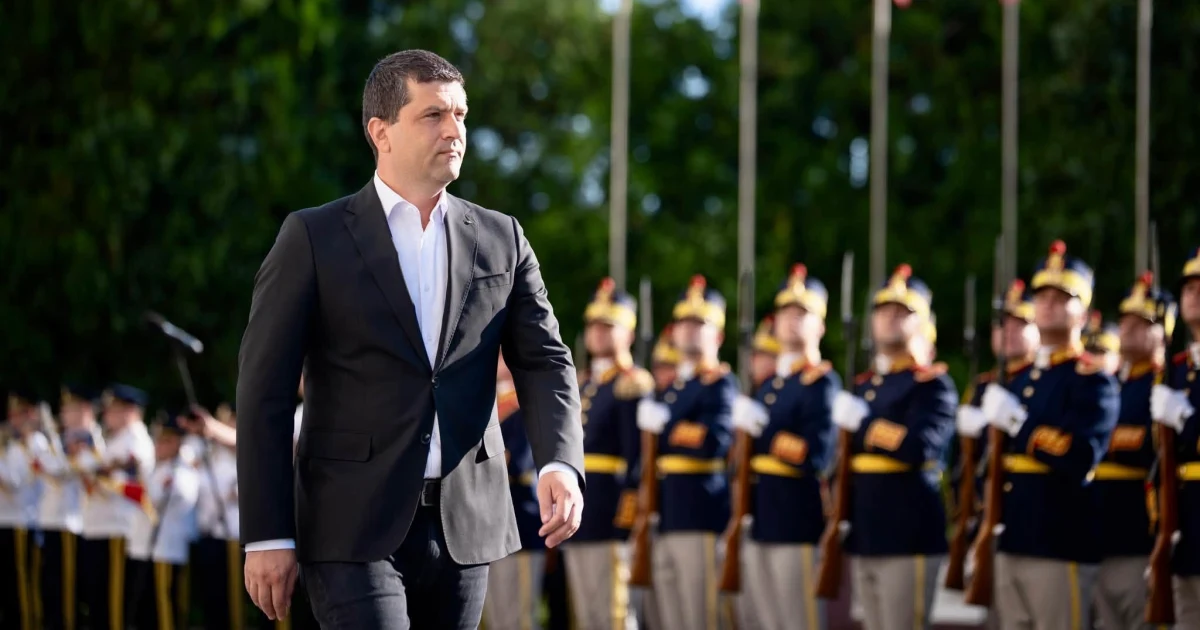 Radu Miruță: întârzierile „din vina infrastructurii”, măsurate pe fiecare tren și publicate lunar. Noile reguli pentru CFR SA