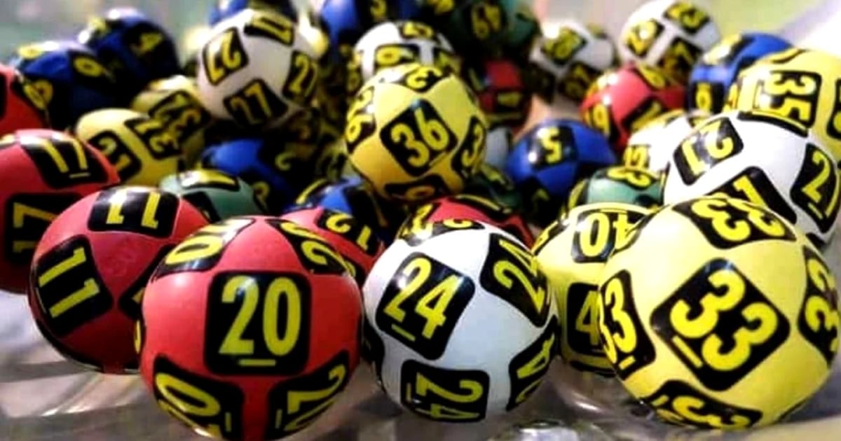 Rezultate LOTO, duminică 1 februarie 2026: numerele extrase și ce reporturi anunța Loteria Română la Joker și 6/49