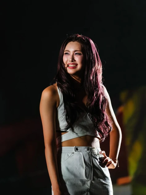 Everglow, pe scena Nibiru la K-Pop Days: „Bună seara!” în română a ridicat publicul în picioare
