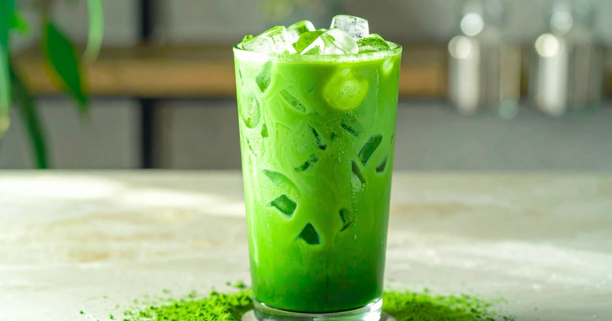 Matcha înainte de pilates: de ce a prins combinația în 2026 și unde apare zona de atenție, potrivit EFSA