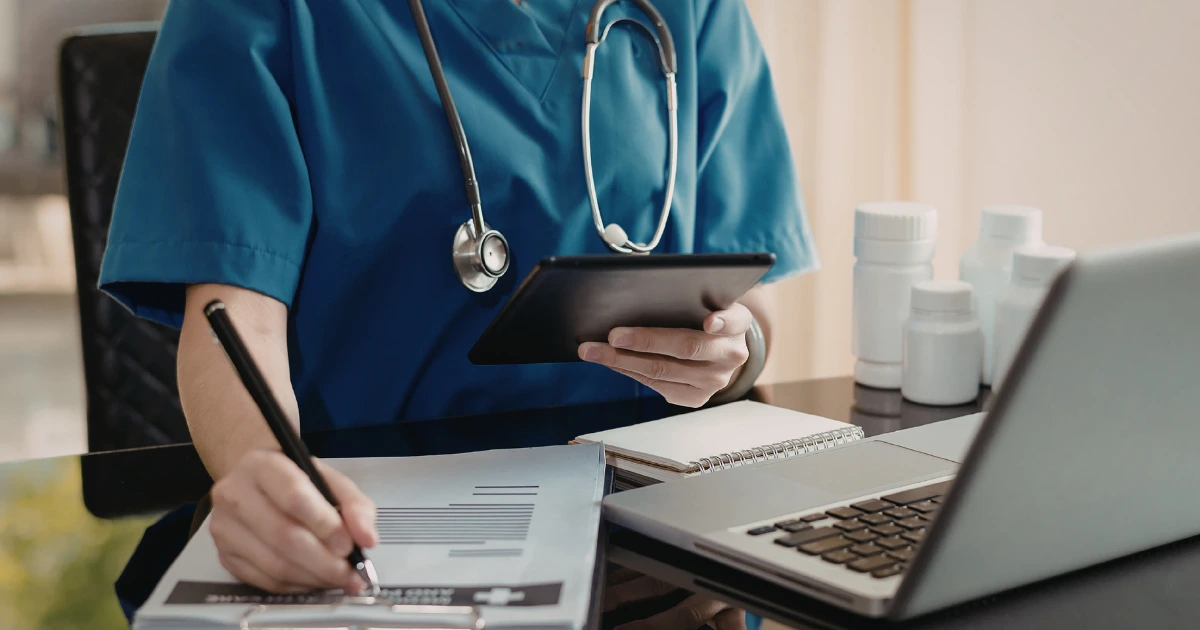 OUG 91/2025: prima zi de concediu medical nu se plătește. Ce cere Avocatul Poporului la CCR